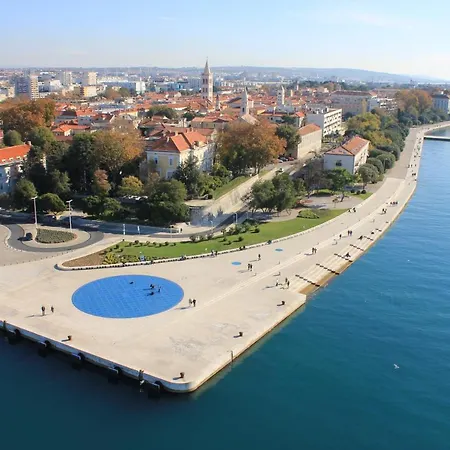 Apartman Karmela Lägenhet Zadar Exteriör bild