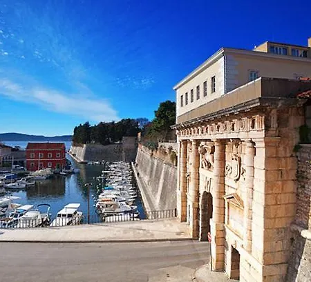 Apartman Karmela Lägenhet Zadar Exteriör bild