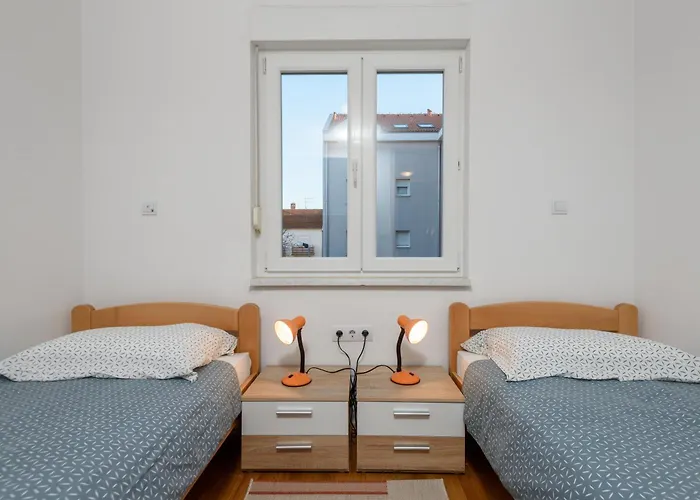 Apartman Karmela