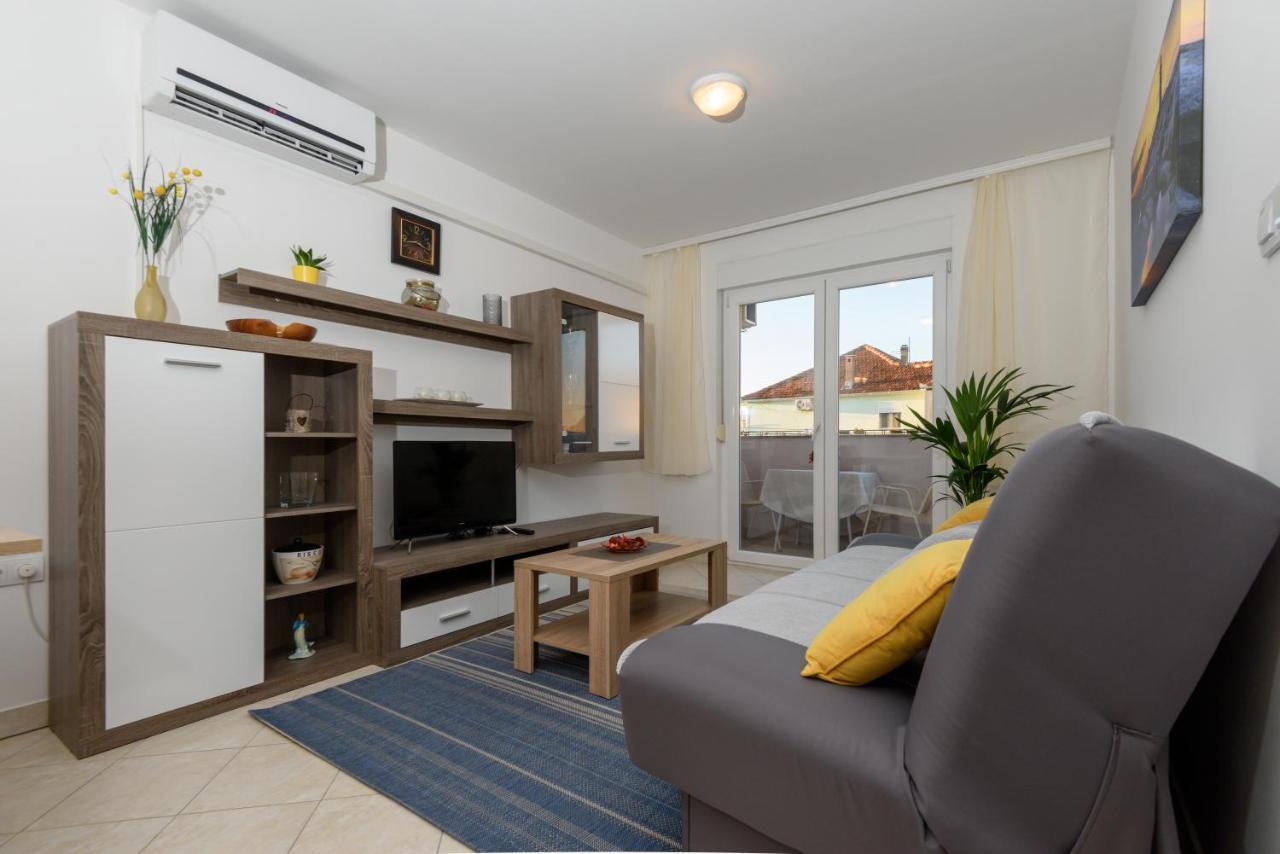 Apartman Karmela * Zadar