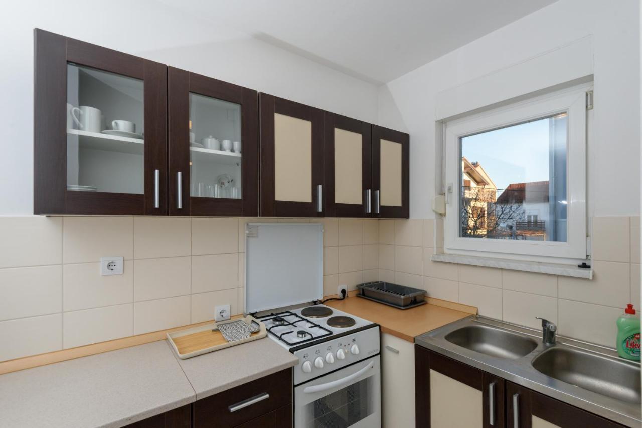 Apartman Karmela Apartment